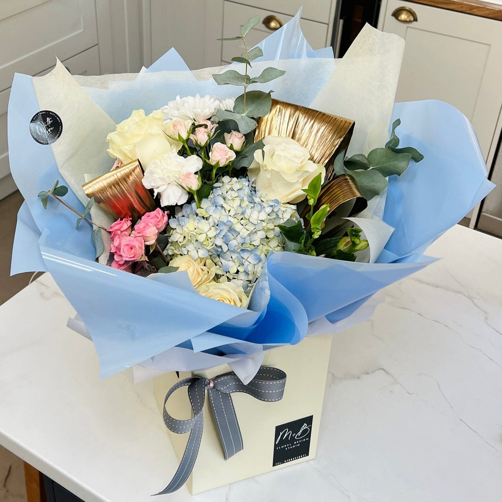 Thelma & Louise water bouquet | Thorngumbald & Hedon Florist | Hull Fresh Flower Delivery near me