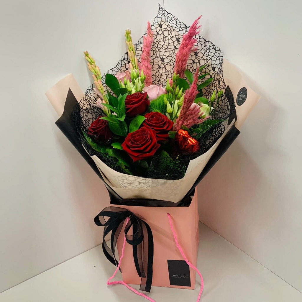 Be Mine Bouquet | Thorngumbald & Hedon Florist | Hull Fresh Flower Delivery