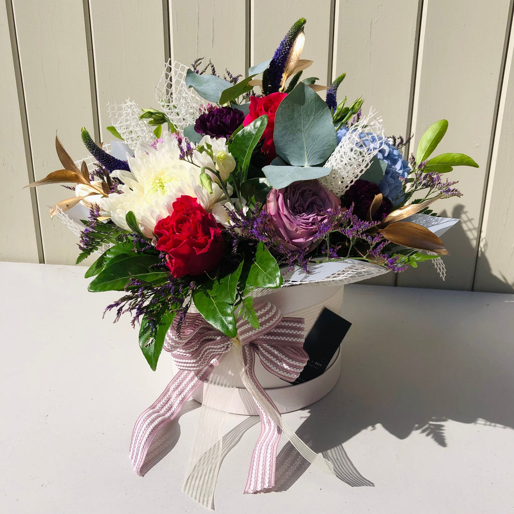Deluxe Fresh Flower Hat Box | Thorngumbald & Hedon Florist | Hull Fresh Flower Delivery