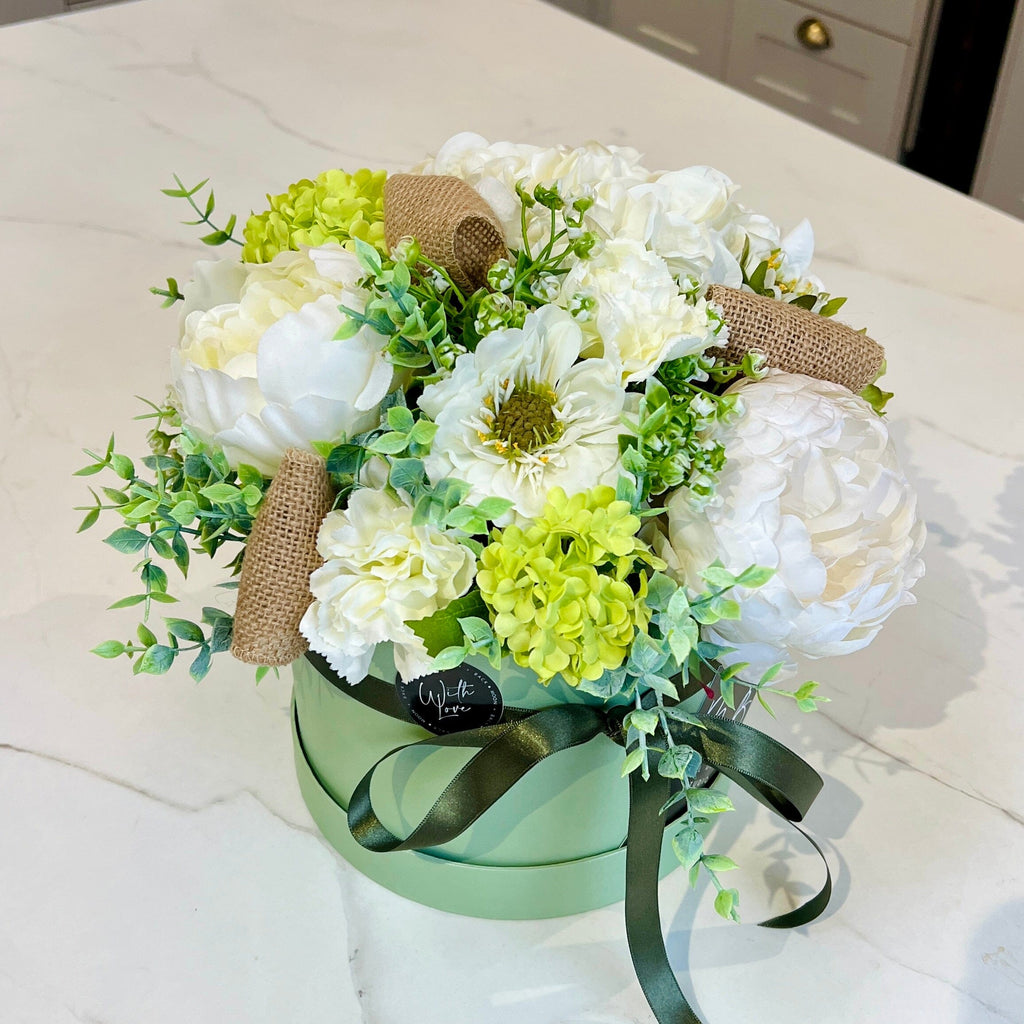 Green Silk Hat Box | Thorngumbald & Hedon Florist | Hull Fresh Flower Delivery near me