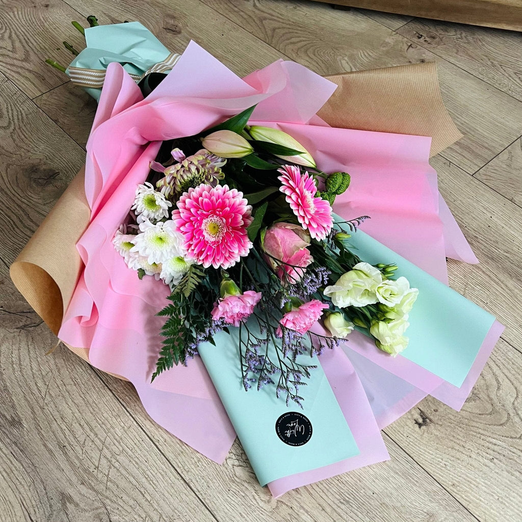 Mothers Day Hand Tie | Thorngumbald & Hedon Florist | Hull Fresh Flower Delivery