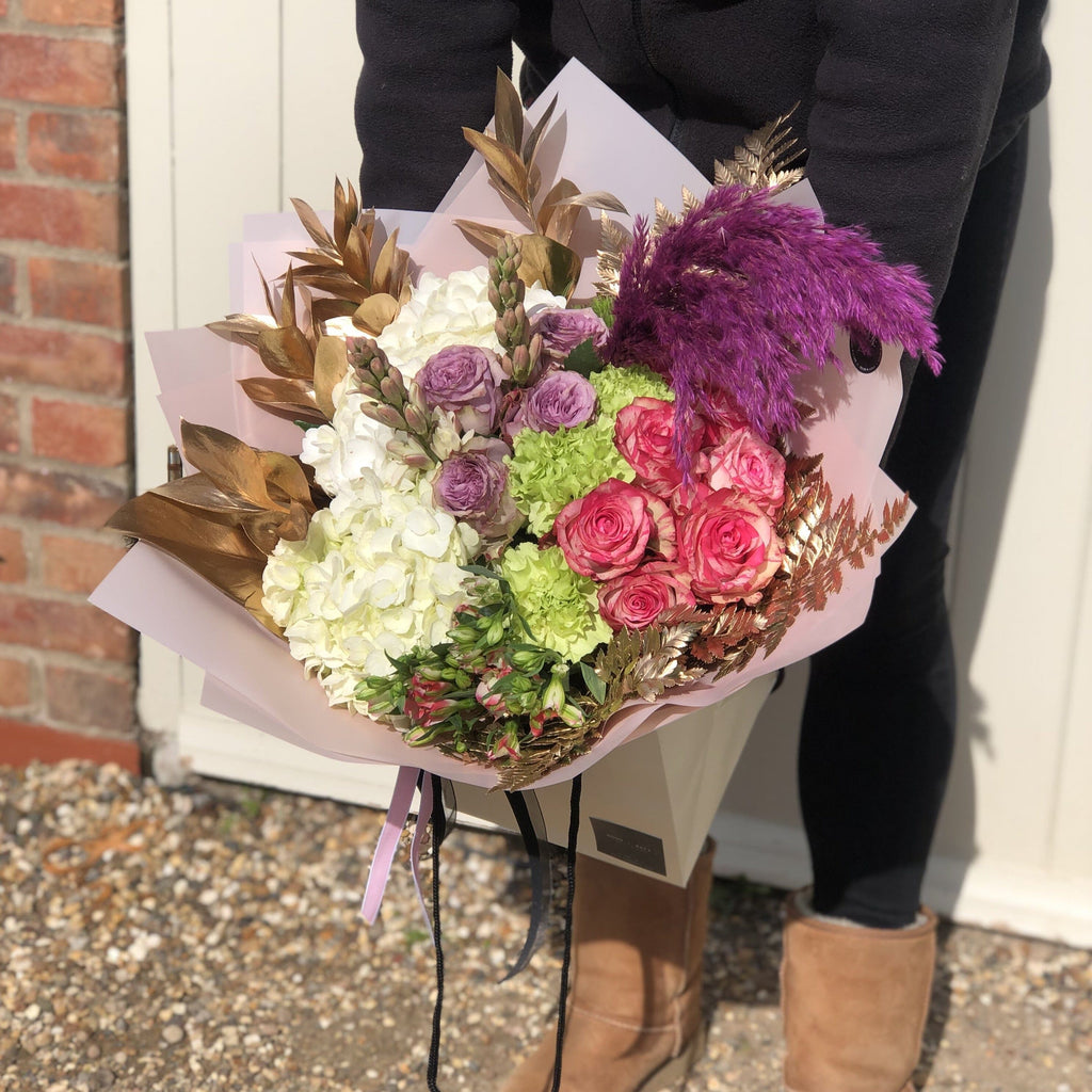 Signature The Duchess | Thorngumbald & Hedon Florist | Hull Fresh Flower Delivery
